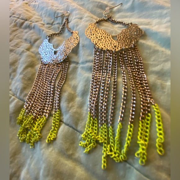 Gold & Neon Fringe Chain Earrings Urban Outfitters - Picture 2 of 6